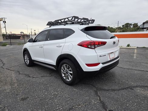Used 2017 Hyundai Tucson SE image 3