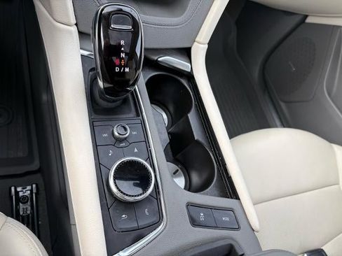 Used 2023 Cadillac XT5 Premium Luxury image 12