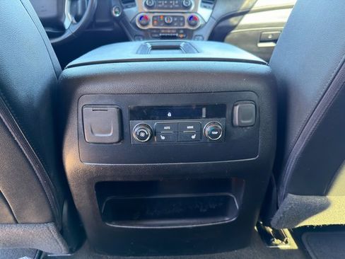 Used 2018 Chevrolet Tahoe LT w/ Luxury Package image 29