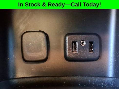 Used 2019 GMC Acadia SLE FWD image 14