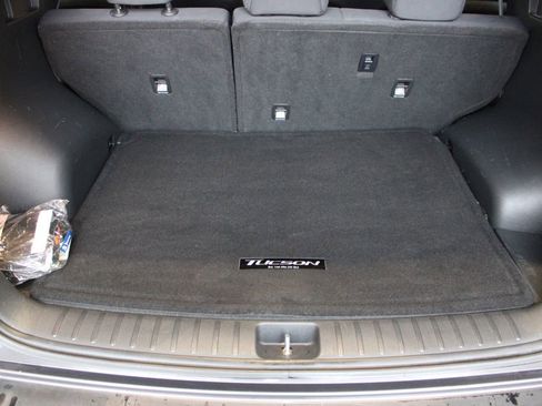 Used 2021 Hyundai Tucson Sport w/ Cargo Package image 14