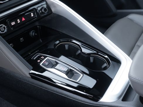 Certified 2025 Audi Q5 Premium Plus w/ Premium Plus image 18