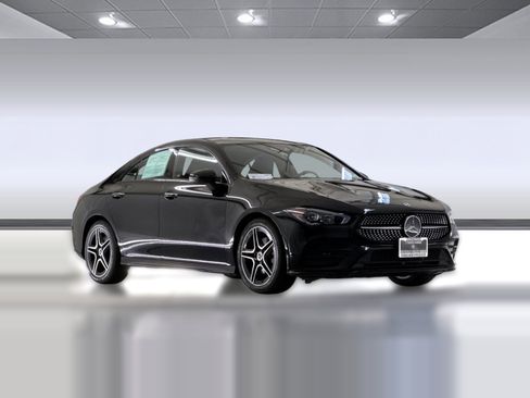 Used 2023 Mercedes-Benz CLA 250 4MATIC image 6