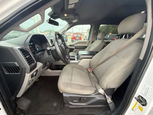 Used 2019 Ford F150 XLT w/ Equipment Group 302A Luxury AWD/4WD image 16