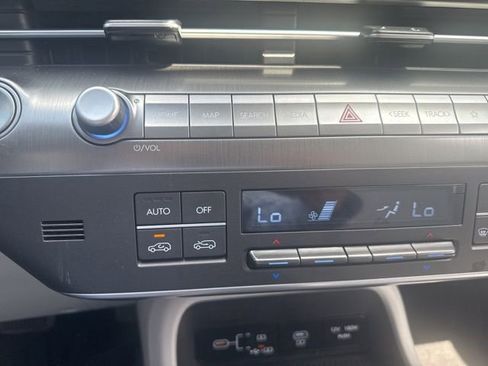 Used 2025 Hyundai Kona SEL image 16