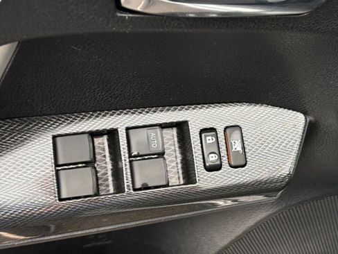 Used 2018 Toyota RAV4 Adventure w/ Cold Weather Package AWD/4WD image 13