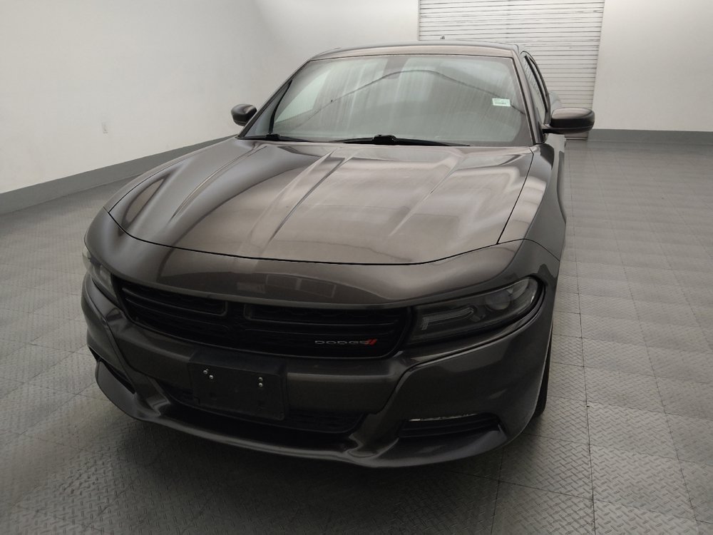 Used 2016 Dodge Charger SXT RWD image 15