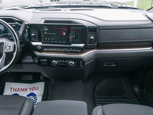 Used 2023 GMC Sierra 1500 Elevation image 11