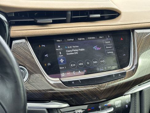 Used 2024 Cadillac XT6 Premium Luxury w/ Platinum Package image 23