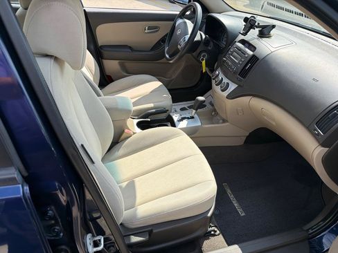 Used 2008 Hyundai Elantra GLS FWD image 9
