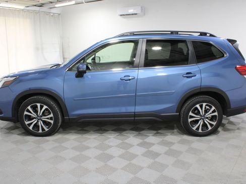 Used 2024 Subaru Forester Limited AWD/4WD image 31