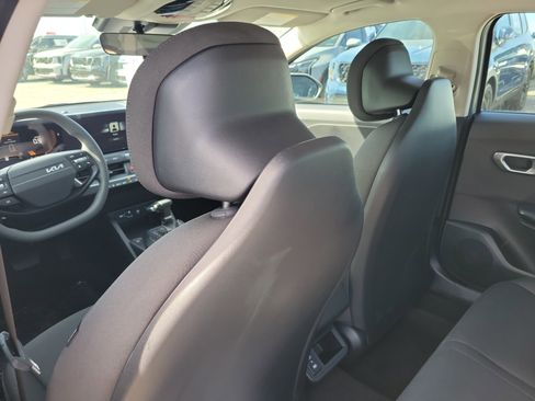 New 2026 Kia K4 LXS image 12