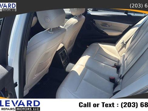 Used 2017 BMW 330i xDrive Sedan AWD/4WD image 31