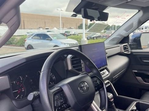 Used 2022 Toyota Tundra Limited w/ TRD Off-Road Package image 11