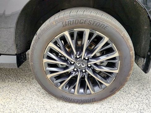 Used 2025 INFINITI QX80 Autograph w/ Premium Cargo Package image 9