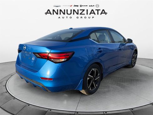 New 2025 Nissan Sentra SV image 5