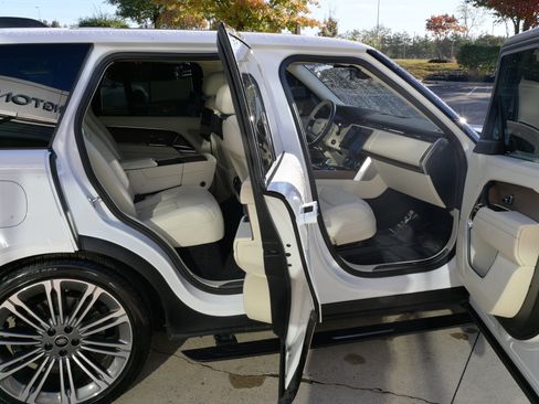 Used 2023 Land Rover Range Rover Autobiography image 53