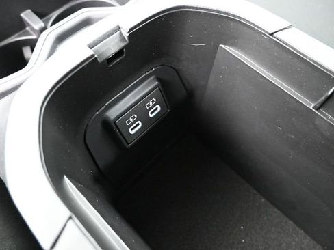 Certified 2024 Toyota RAV4 LE image 20