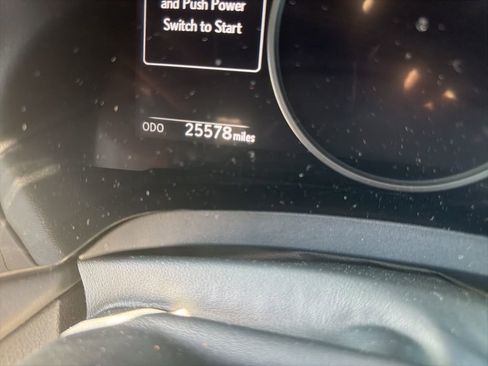 Used 2024 Lexus RX 350h w/ Convenience Package image 7