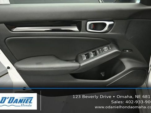 Used 2022 Honda Civic Touring image 23