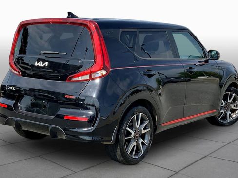 Used 2022 Kia Soul GT-Line FWD image 12
