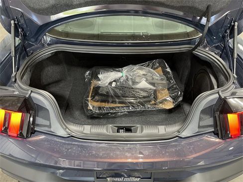 New 2025 Ford Mustang Dark Horse image 24