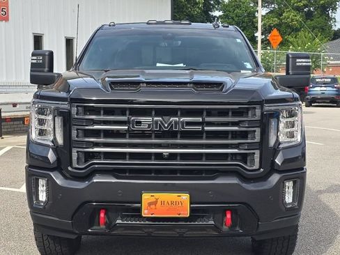 Used 2020 GMC Sierra 3500 AT4 w/ AT4 Premium Package AWD/4WD image 8
