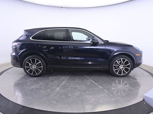 Certified 2020 Porsche Cayenne AWD/4WD image 8