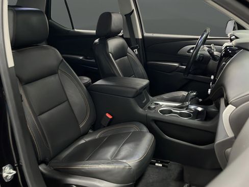 Used 2019 Chevrolet Traverse LT AWD/4WD image 25