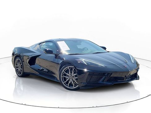 Used 2026 Chevrolet Corvette Stingray Coupe w/ Battery Protection Package RWD image 1