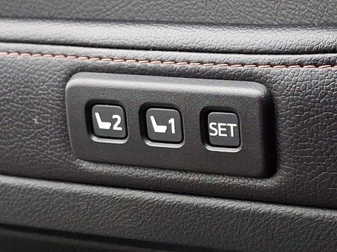 Used 2016 Toyota 4Runner Limited image 28