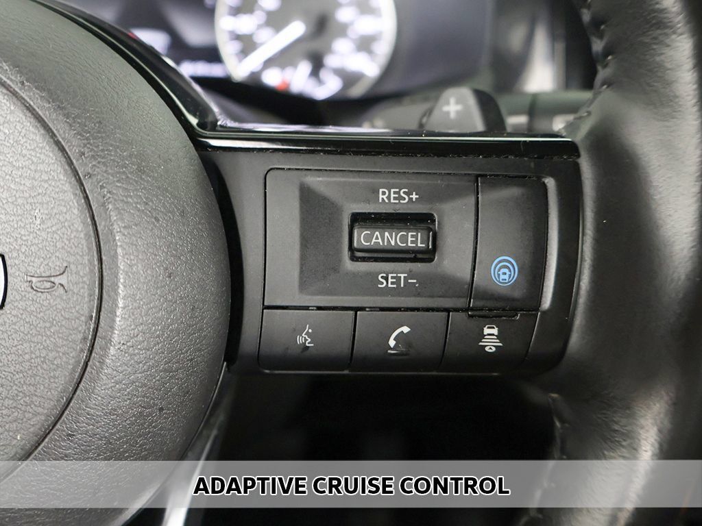 Used 2024 Nissan Pathfinder SL AWD/4WD image 4
