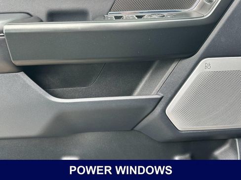 Used 2025 Ford F150 Raptor AWD/4WD image 11