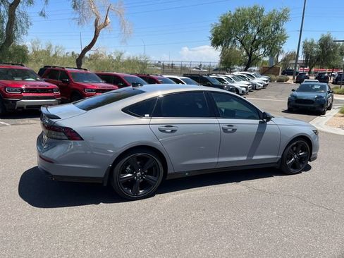 Used 2024 Honda Accord Sport image 5