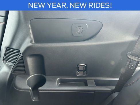 New 2026 Ford Explorer ST-Line image 18