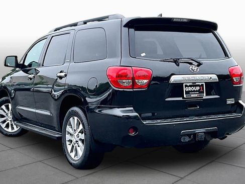 Used 2017 Toyota Sequoia Limited w/ Safety & Convenience Package AWD/4WD image 12