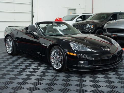 Used 2010 Chevrolet Corvette Grand Sport w/ Preferred Equipment Group image 12