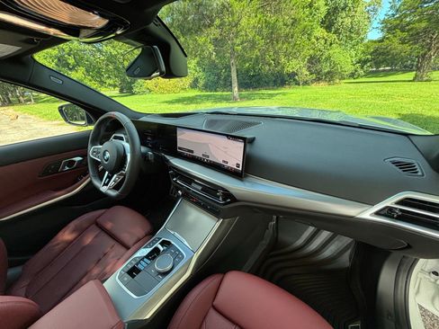 Used 2026 BMW M340i w/ Premium Package RWD image 28