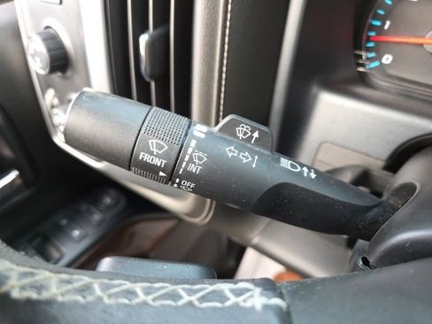 Used 2018 GMC Sierra 1500 SLE image 52