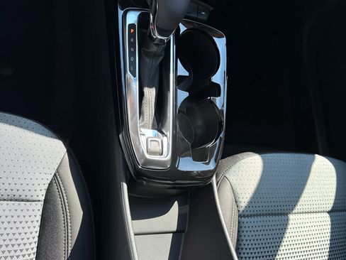 New 2025 Chevrolet Trax LT image 18