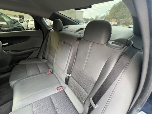 Used 2016 Chevrolet Impala LS image 14