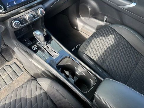 Used 2023 Nissan Kicks SV w/ Interior Electronics Package image 22