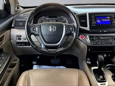 Used 2019 Honda Ridgeline RTL image 9