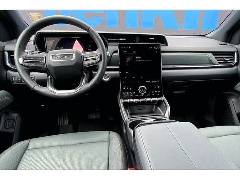 Used 2026 GMC Terrain AT4 w/ Convenience Package III AWD/4WD image 17