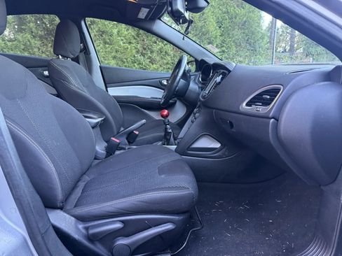 Used 2015 Dodge Dart SXT image 16