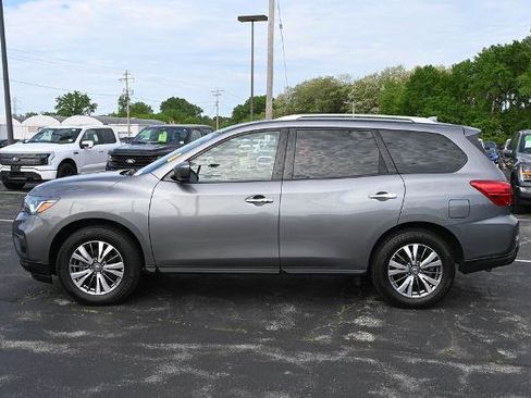 Used 2020 Nissan Pathfinder S AWD/4WD image 4