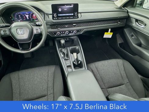 Used 2025 Honda Accord SE image 30