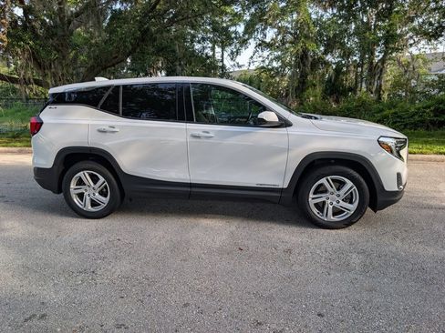 Used 2018 GMC Terrain SLE FWD image 10