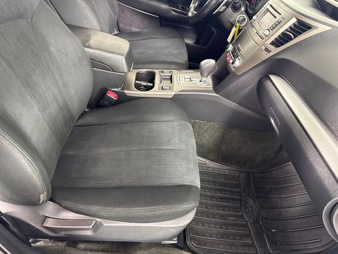 Used 2014 Subaru Outback 2.5i Premium w/ Moonroof Package image 25