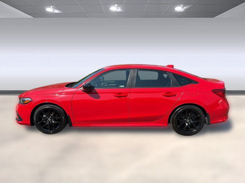 Used 2024 Honda Civic Sport image 2